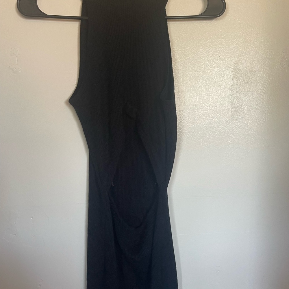 Open-back Ribbed LBD - Picture 2 of 7